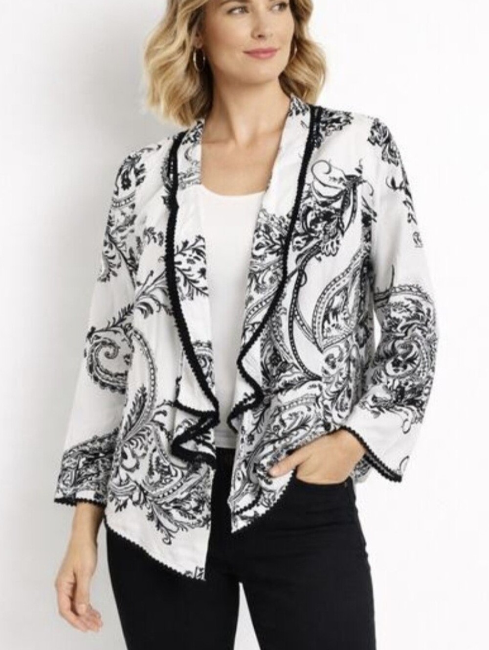 CHICO'S Ruffled LINEN Blend  Black White Open Front Women's Blazer Size 2P